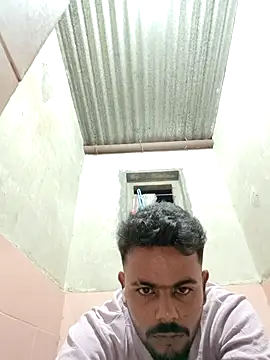 devil boy 0909 online show from 11.05.25