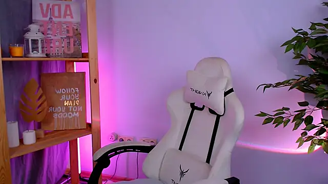 BallerinaCappuchino online show from 11.09.25