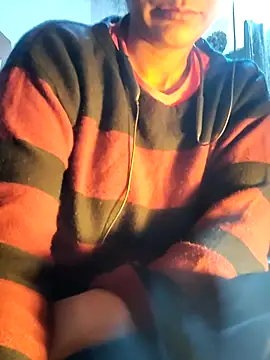 Hot-Rubyy online show from 12.14.25