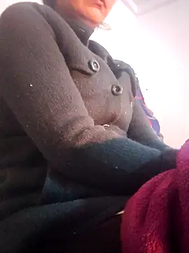 Hot-Rubyy online show from 01.17.26