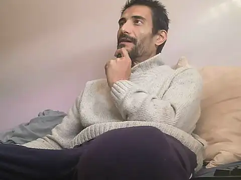 Snapshot of Ash59055 chatting on 11.12.25 Ash59055 online show from 11.12.25