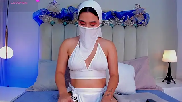 Melanie hillz online show from 11.30.25