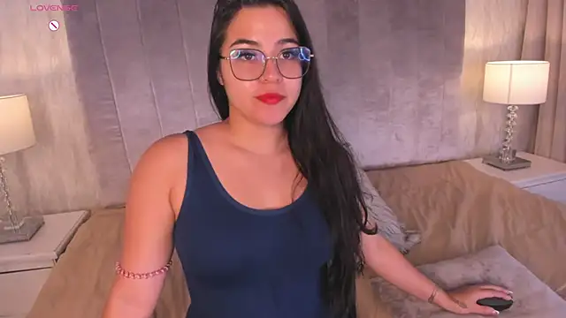 Snapshot of Melanie_hillz chatting on 05.24.26 Melanie hillz online show from 05.24.26