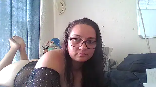 Snapshot of lilMissMarli chatting on 04.12.26 lilMissMarli online show from 04.12.26