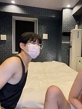 Snapshot of OnlyHentai_JP chatting on 11.14.25 OnlyHentai JP online show from 11.14.25