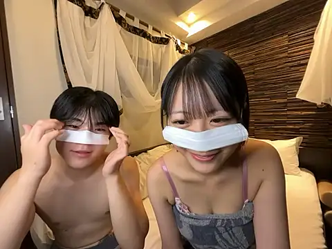 Snapshot of OnlyHentai_JP chatting on 12.17.25 OnlyHentai JP online show from 12.17.25