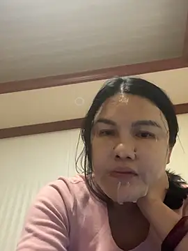 Snapshot of Qt889999 chatting on 11.01.25 Qt889999 online show from 11.01.25