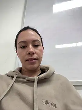 Oceane16  online show from 11.06.25