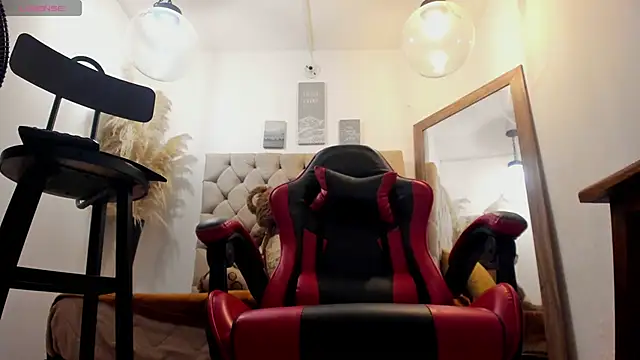 hathor  01 online show from 12.19.25