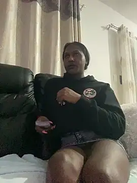 TransGirlBankrollBarbie online show from 11.16.25