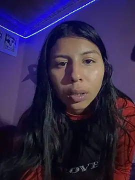 Snapshot of anny__18 chatting on 11.04.25 anny 18 online show from 11.04.25