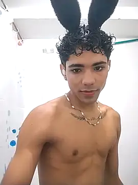 Alex Sweeting online show from 03.29.26