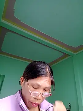 bella-la online show from 11.01.25