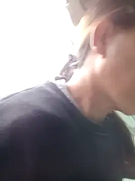 bella-la online show from 11.22.25