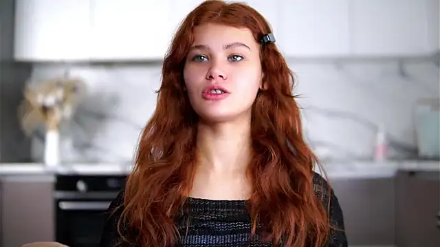 YettaCalabria online show from 11.24.25