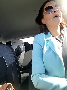 Piediniecollant online show from 02.06.26