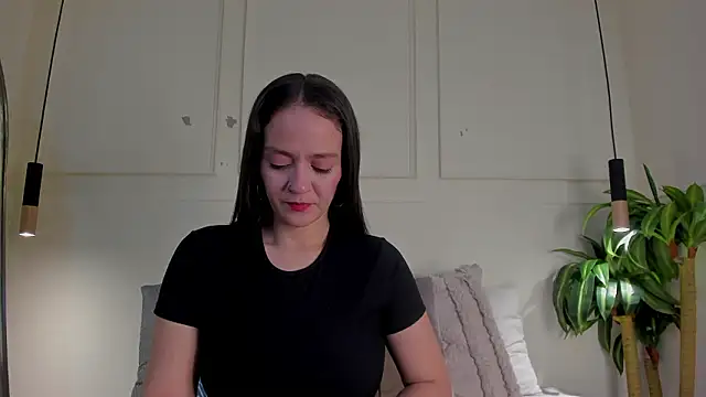 AmberrMoore  online show from 02.27.26