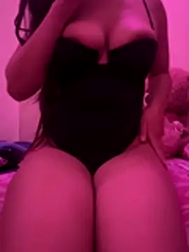 Snapshot of Samara70 chatting on 10.27.25 Samara70 online show from 10.27.25