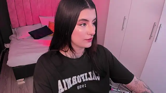 mia jagger online show from 03.16.26