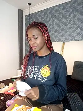 Snapshot of LilithMiller_ chatting on 03.21.26 LilithMiller online show from 03.21.26
