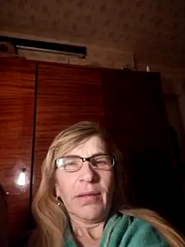 Georgette466 online show from 12.21.25