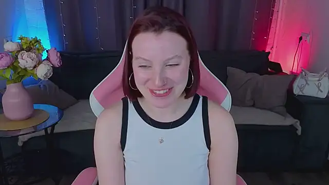 Snapshot of Elise_Dream chatting on 11.01.25 Elise Dream online show from 11.01.25