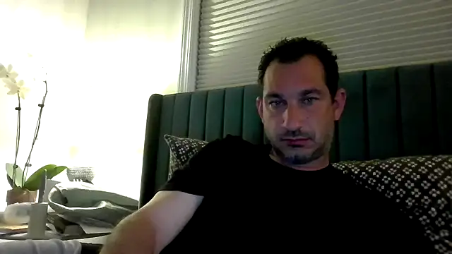 Snapshot of ckraiders84 chatting on 05.16.26 ckraiders84 online show from 05.16.26