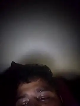 Snapshot of TN--KL chatting on 10.27.25 TN--KL online show from 10.27.25