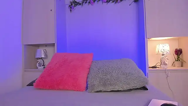 GabyMason  online show from 11.12.25