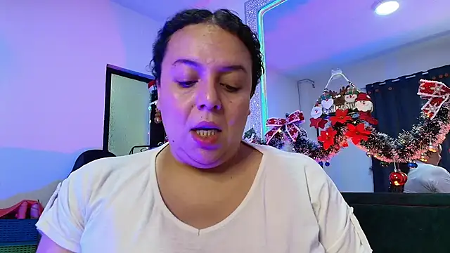 Natasha Amber online show from 12.18.25