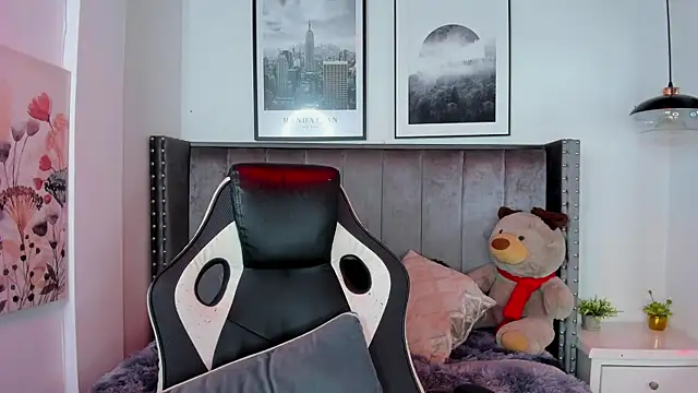 Niick Twiink online show from 12.02.25