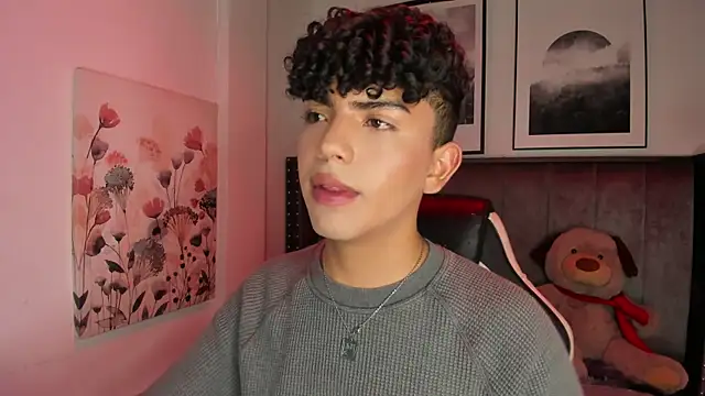 Niick Twiink online show from 12.15.25