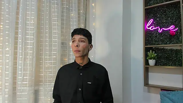 Max Steell online show from 10.31.25