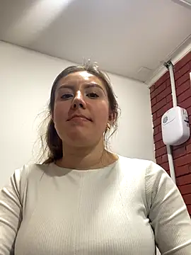 Adrimaretti online show from 11.19.25