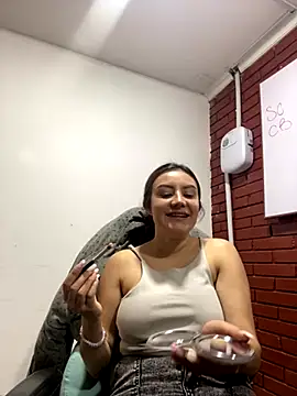 Adrimaretti online show from 11.20.25