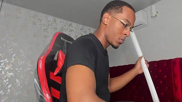 for itan online show from 11.21.25