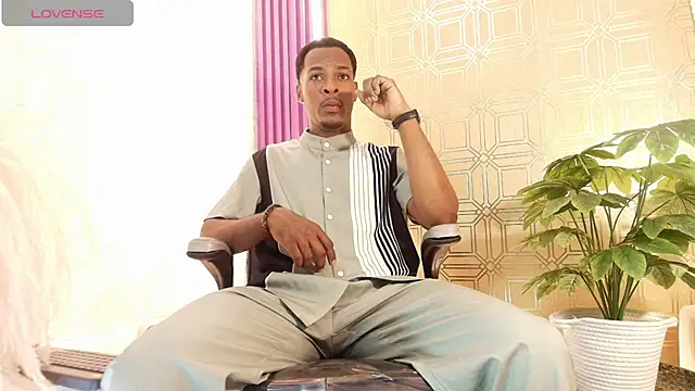 Snapshot of for_itan chatting on 02.21.26 for itan online show from 02.21.26