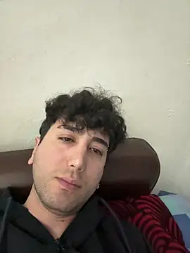 Snapshot of Hernann19 chatting on 12.15.25 Hernann19 online show from 12.15.25