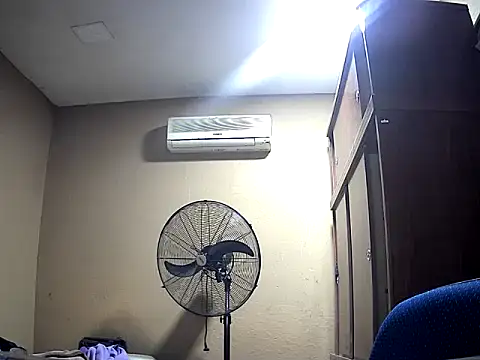 calitox1995 online show from 10.31.25