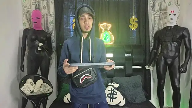 Latin Duo13 online show from 11.28.25