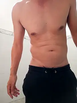 Snapshot of Cafeen19 chatting on 02.12.26 Cafeen19 online show from 02.12.26