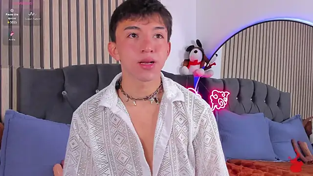 joji Spencer online show from 04.08.26