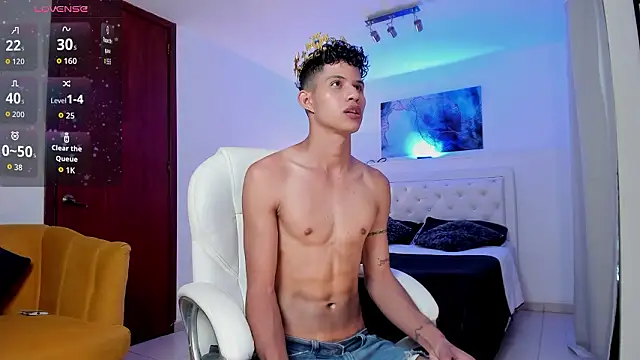 KamiSuarez online show from 03.09.26