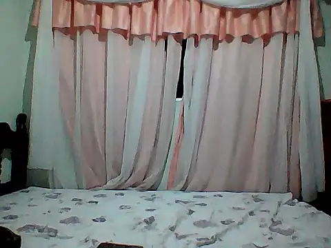 Snapshot of HotGiirl2025 chatting on 01.10.26 HotGiirl2025 online show from 01.10.26