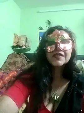 LOVE  RANI online show from 11.07.25