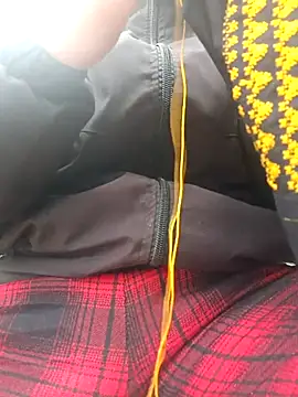 yoyo-mi online show from 12.21.25