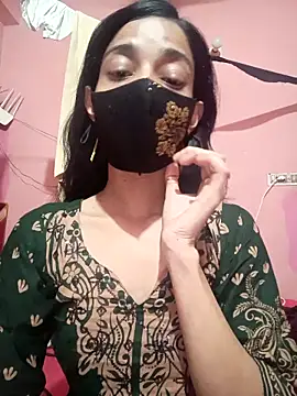 Snapshot of Green_LaDY66 chatting on 05.15.26 Green LaDY66 online show from 05.15.26
