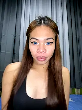 kierra fox online show from 11.17.25