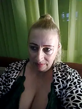 Esenia505 online show from 11.02.25