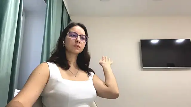 Allisgree online show from 10.30.25